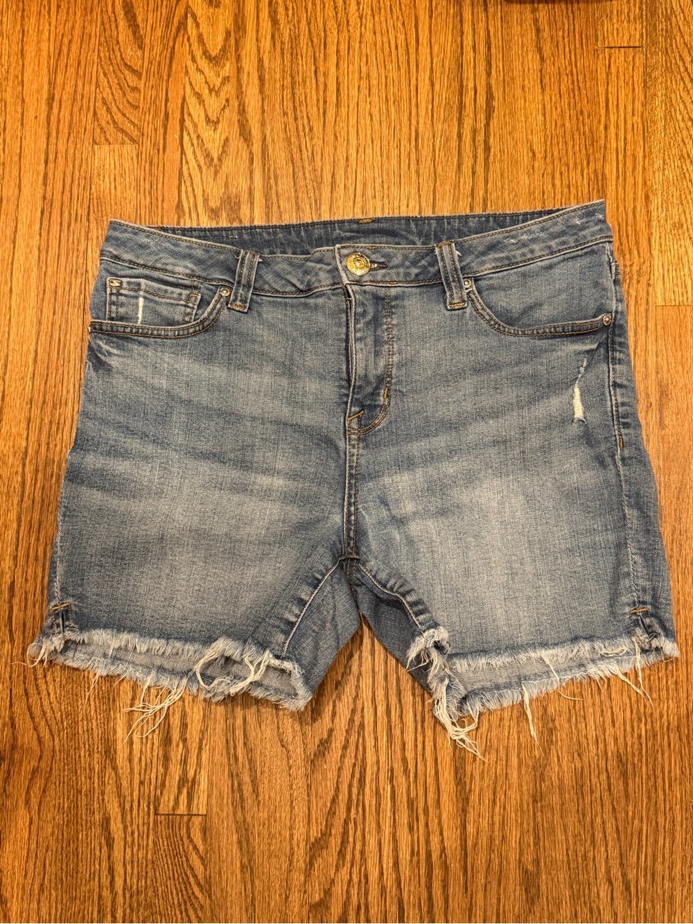 Seven 7 Cutoff Shorts - Light Blue Fray Hem size 6